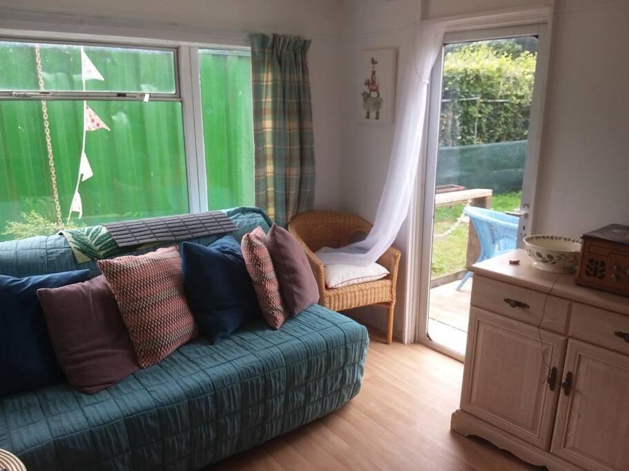 Rockets'S Retreat Villa Bursledon ภายนอก รูปภาพ